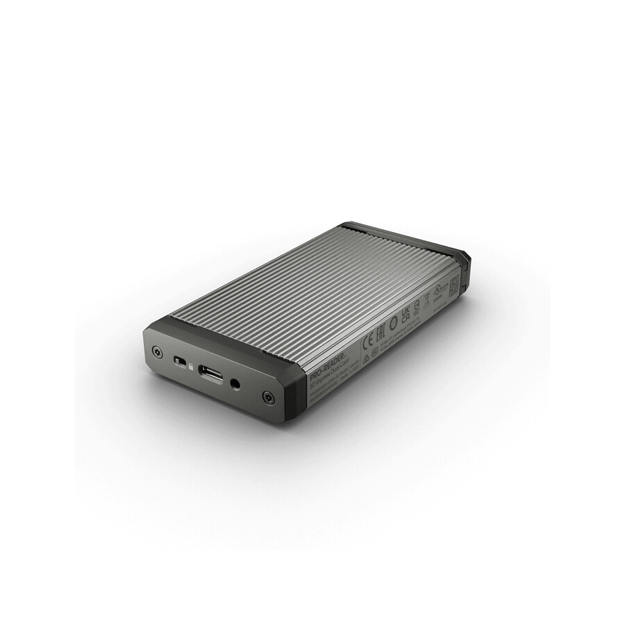 scheda sd express doppia sandisk pro-reader sandisk