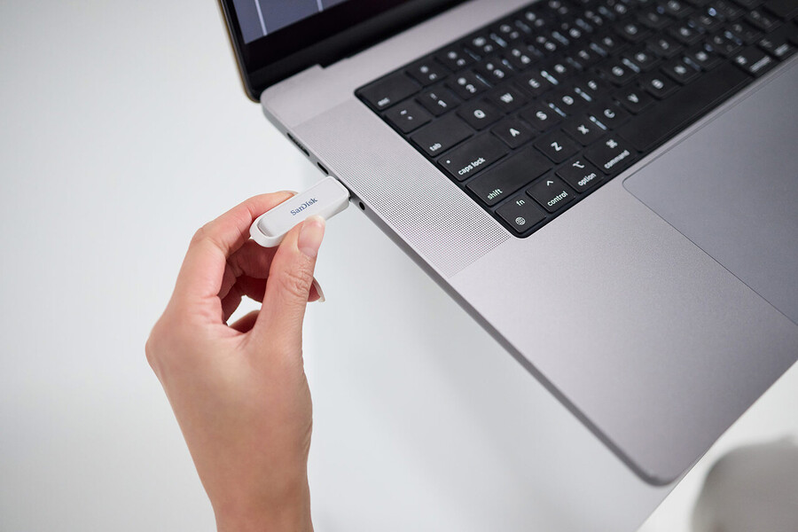 unità disco rigido sandisk per telefono da 512 gb arctic white con usb-c sandisk